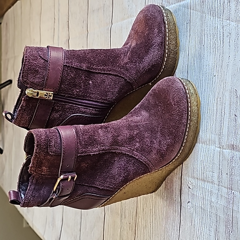 Tory Burch 6M maroon/burgundy zip up platform booties - Picture 11 of 11